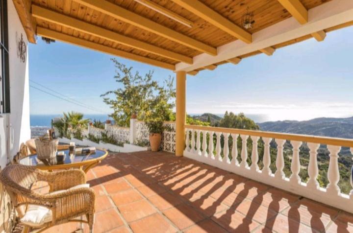 Villa Casa Laura à Frigiliana Extérieur photo
